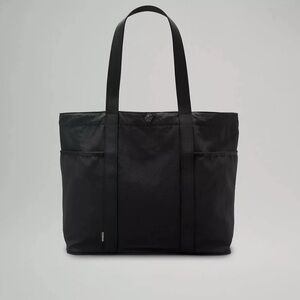 lululemon athletica Black Nylon Shoulder Tote